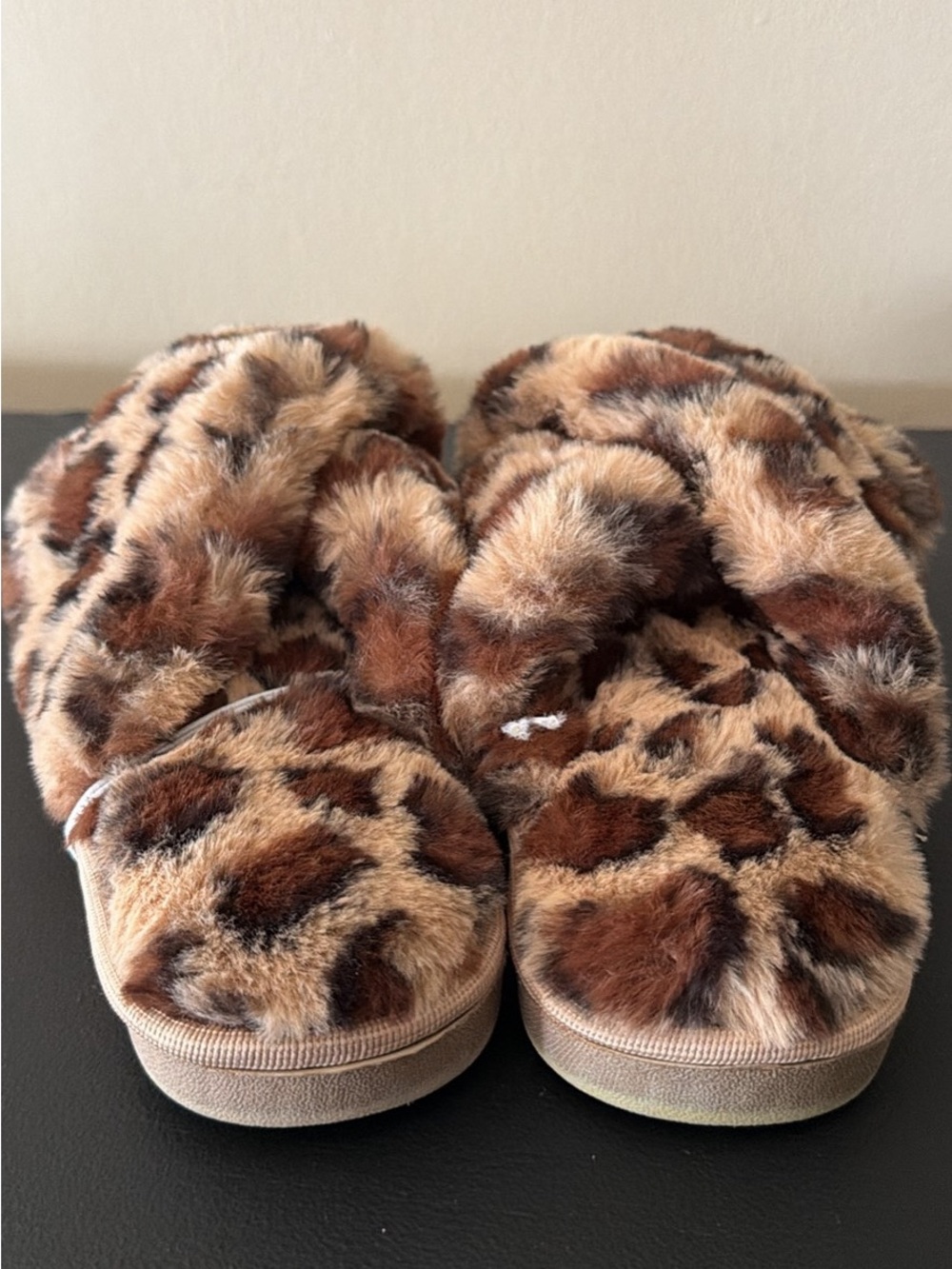 Faux Fur Leopard Print Slide Slippers - Brown